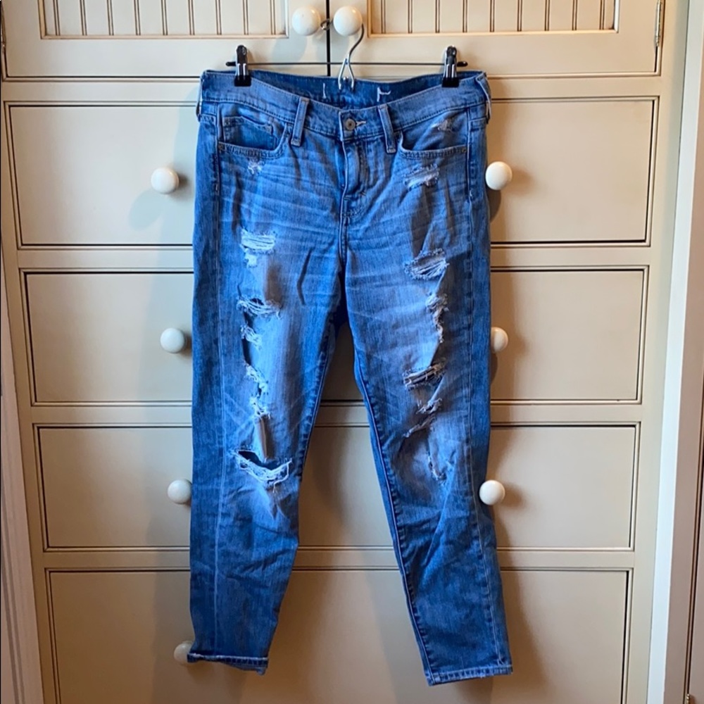 Abercrombie & Fitch Distressed Boyfriend Jeans 27